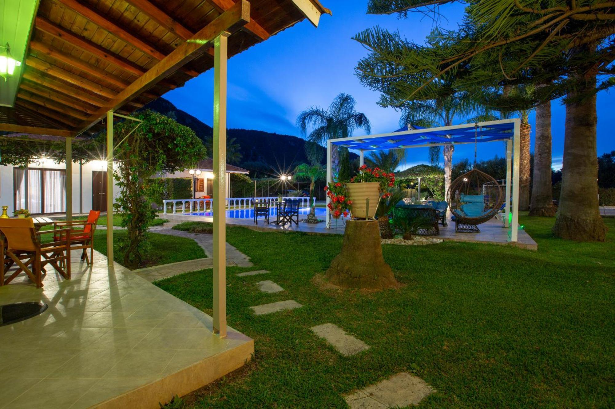 Villa Dimitris Apartments&Bungalows Frinion Luaran gambar