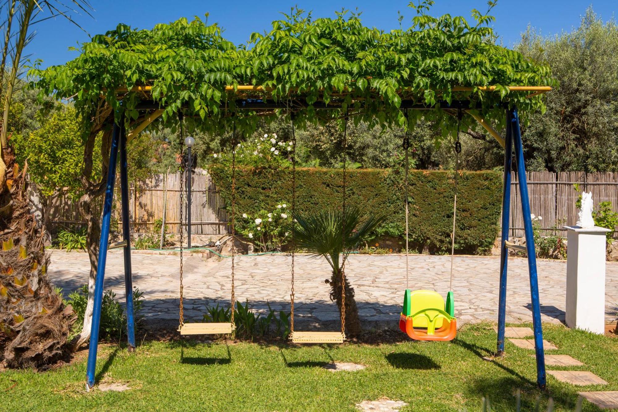 Villa Dimitris Apartments&Bungalows Frinion Luaran gambar